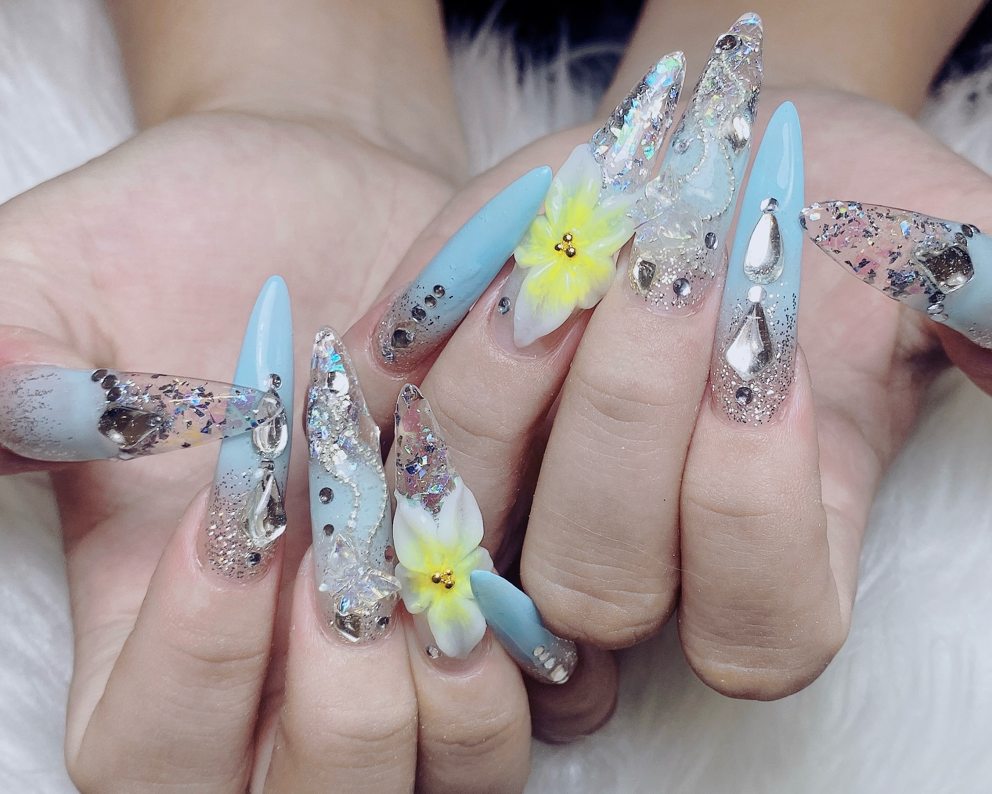 rei_nail1
