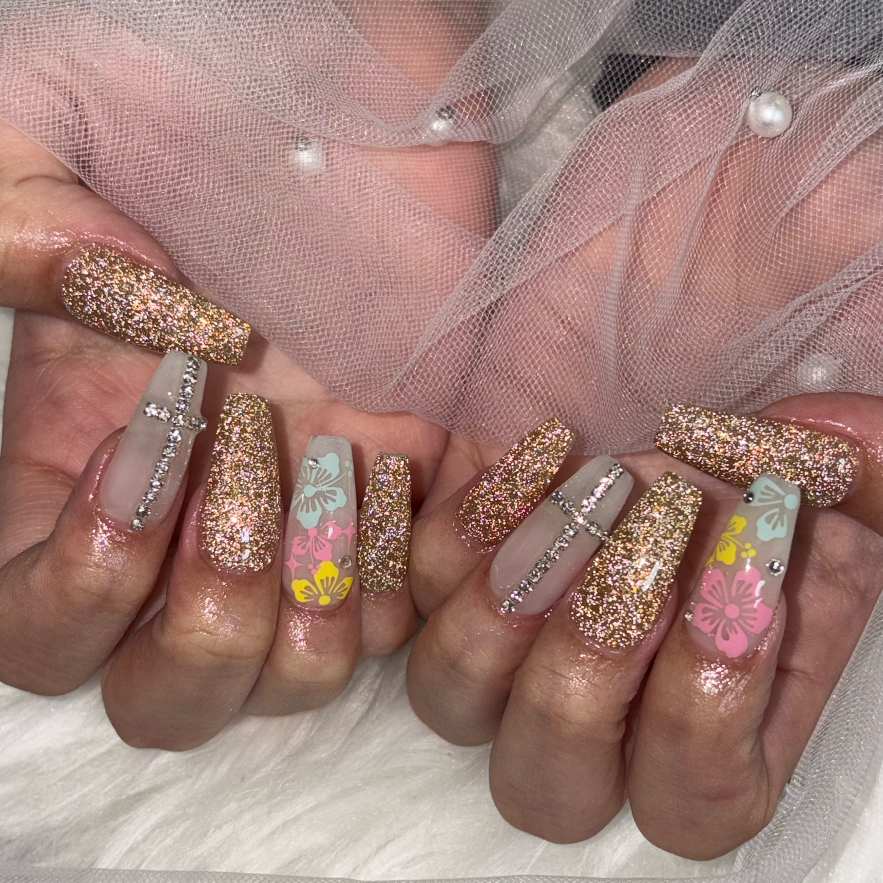 Lia__nail