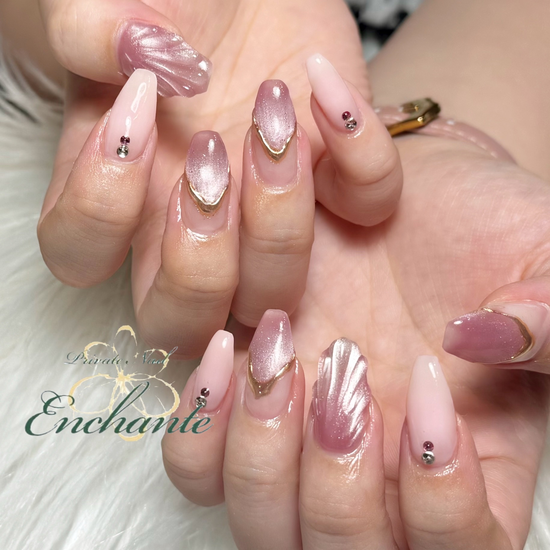 Nail.Enchante