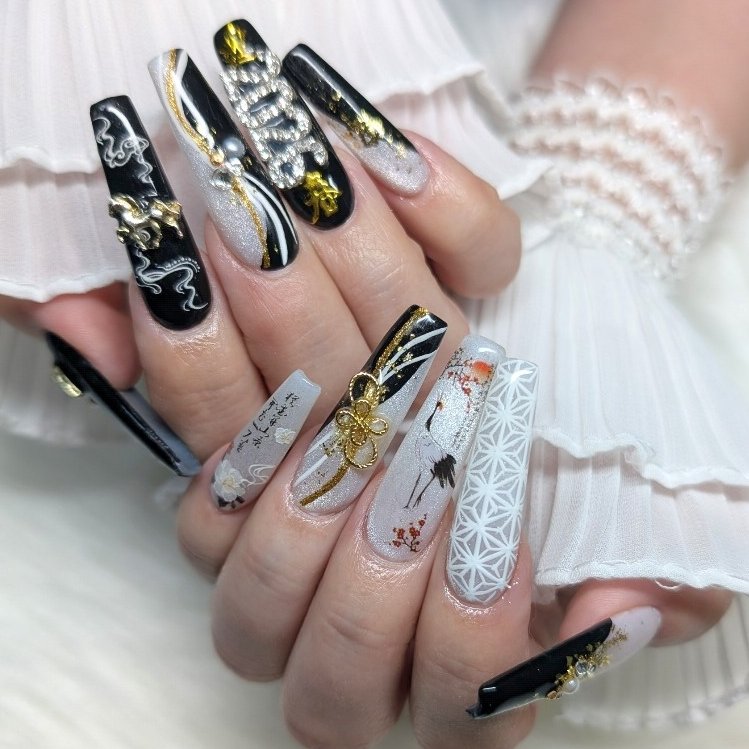 CRYSTA_NAIL
