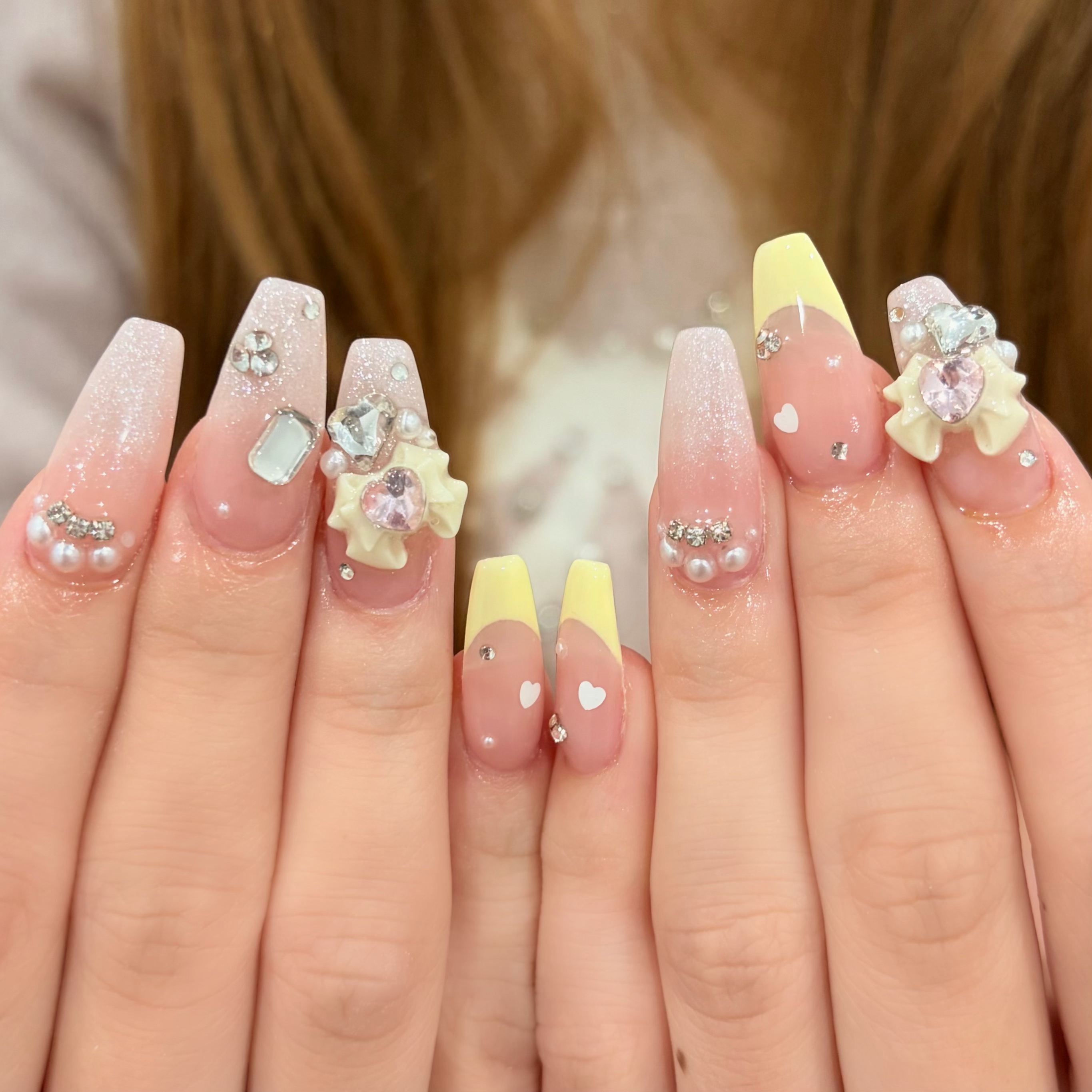 Ugirl_Aya