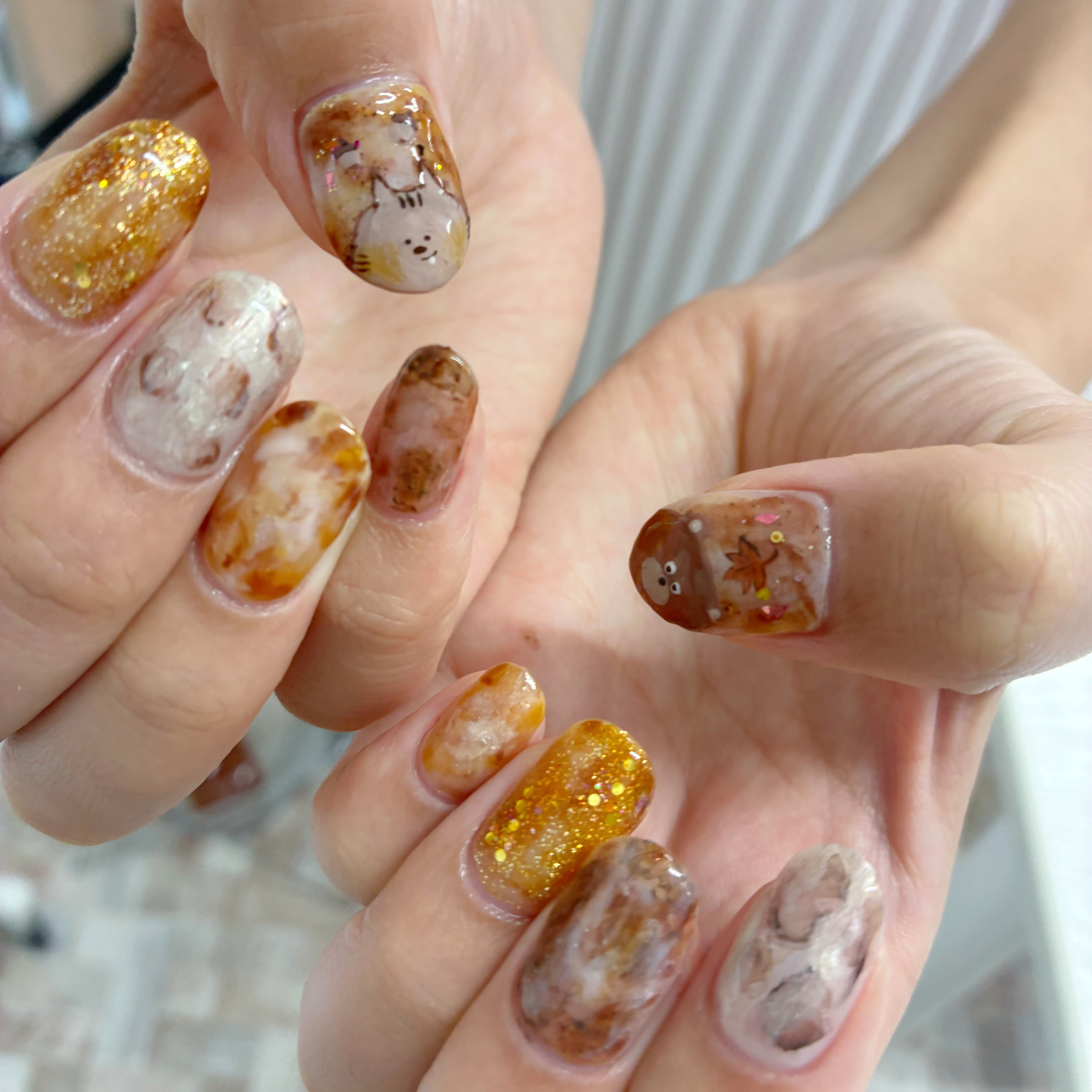 minimus._.nails