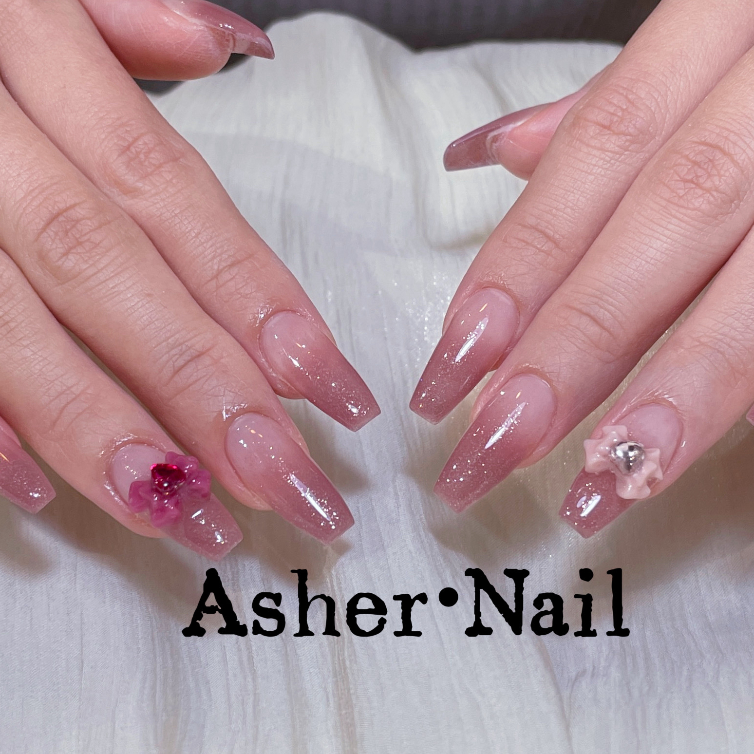 Asher_nailsalon