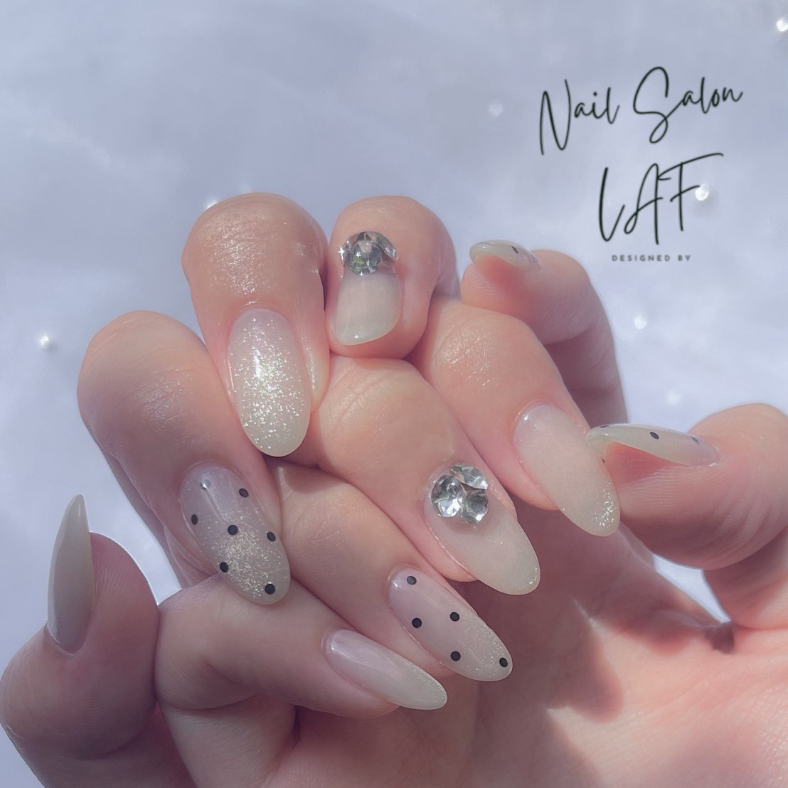 nail_salon.laf