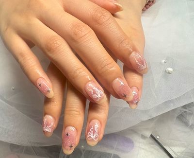 大人気✨ベイビーブーマー・チークネイル🩷💛🧡（オフ代初回無料）