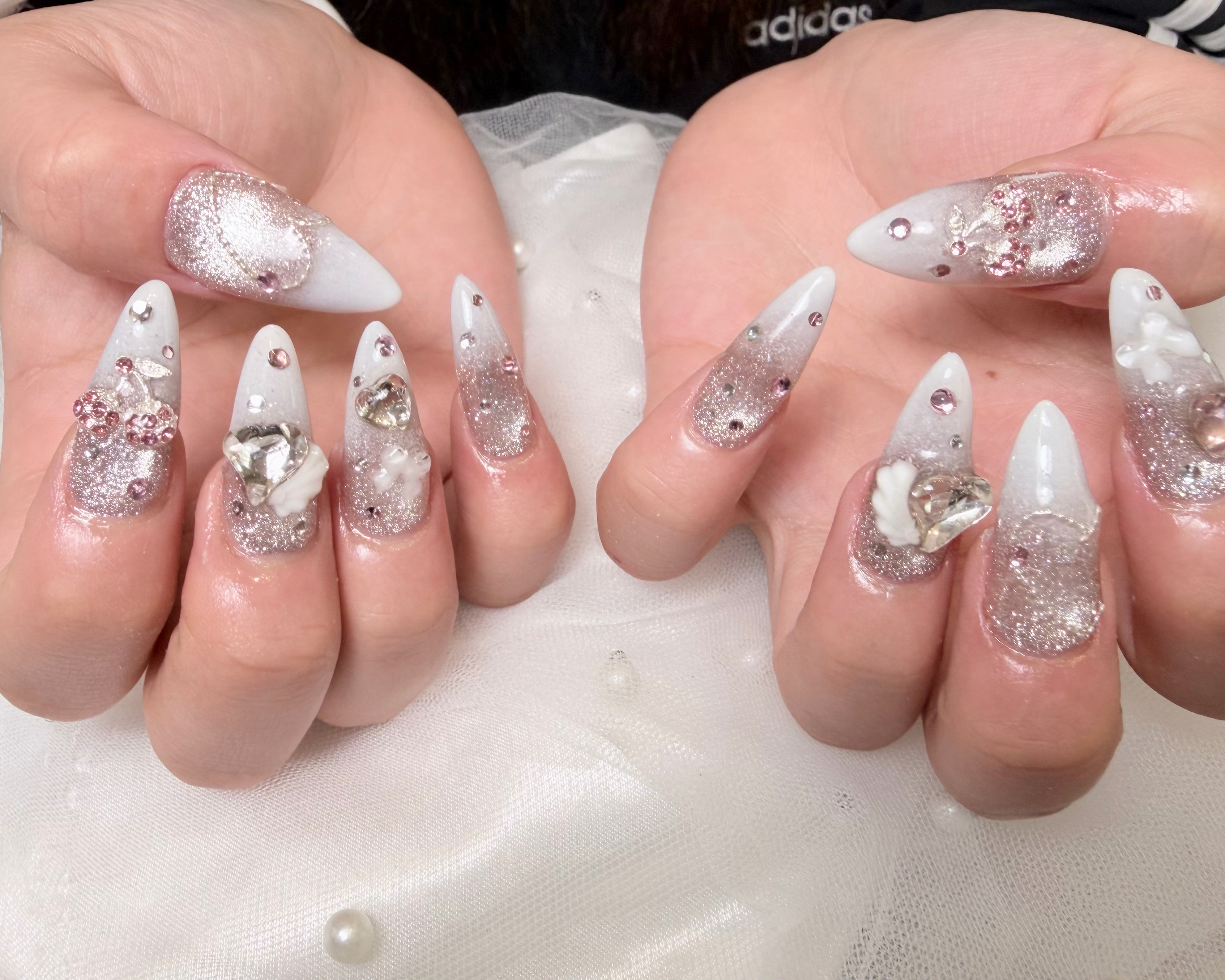 blanc.nail