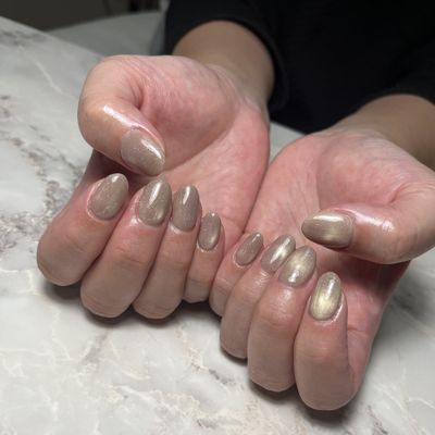 ビー玉マグネットネイル💅