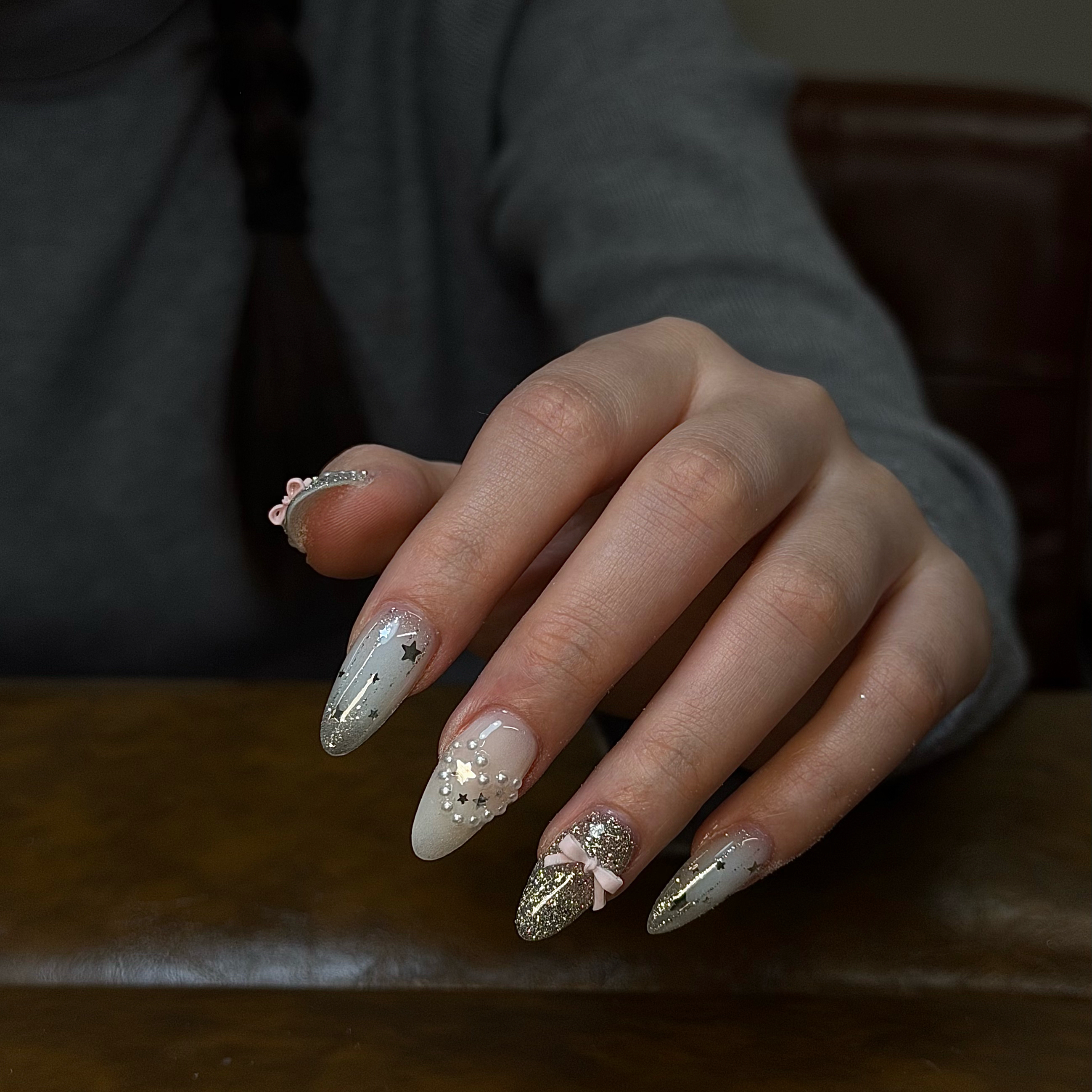 M.nail_momo
