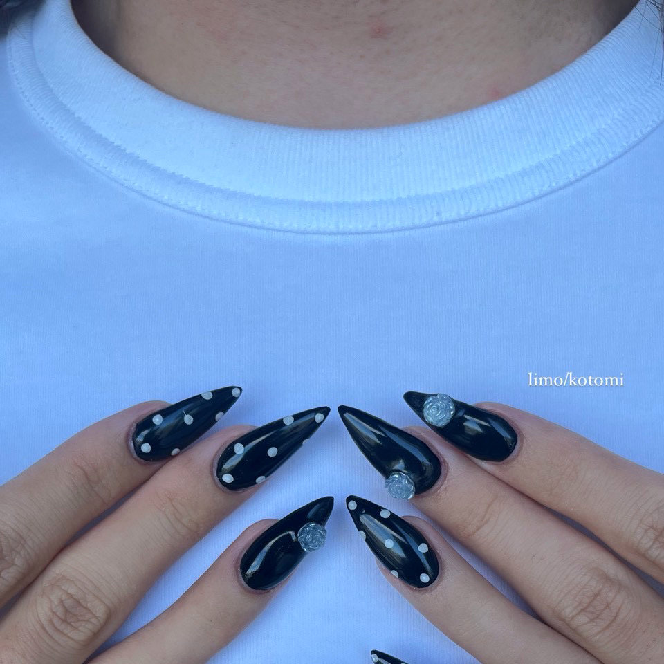 limo_nail