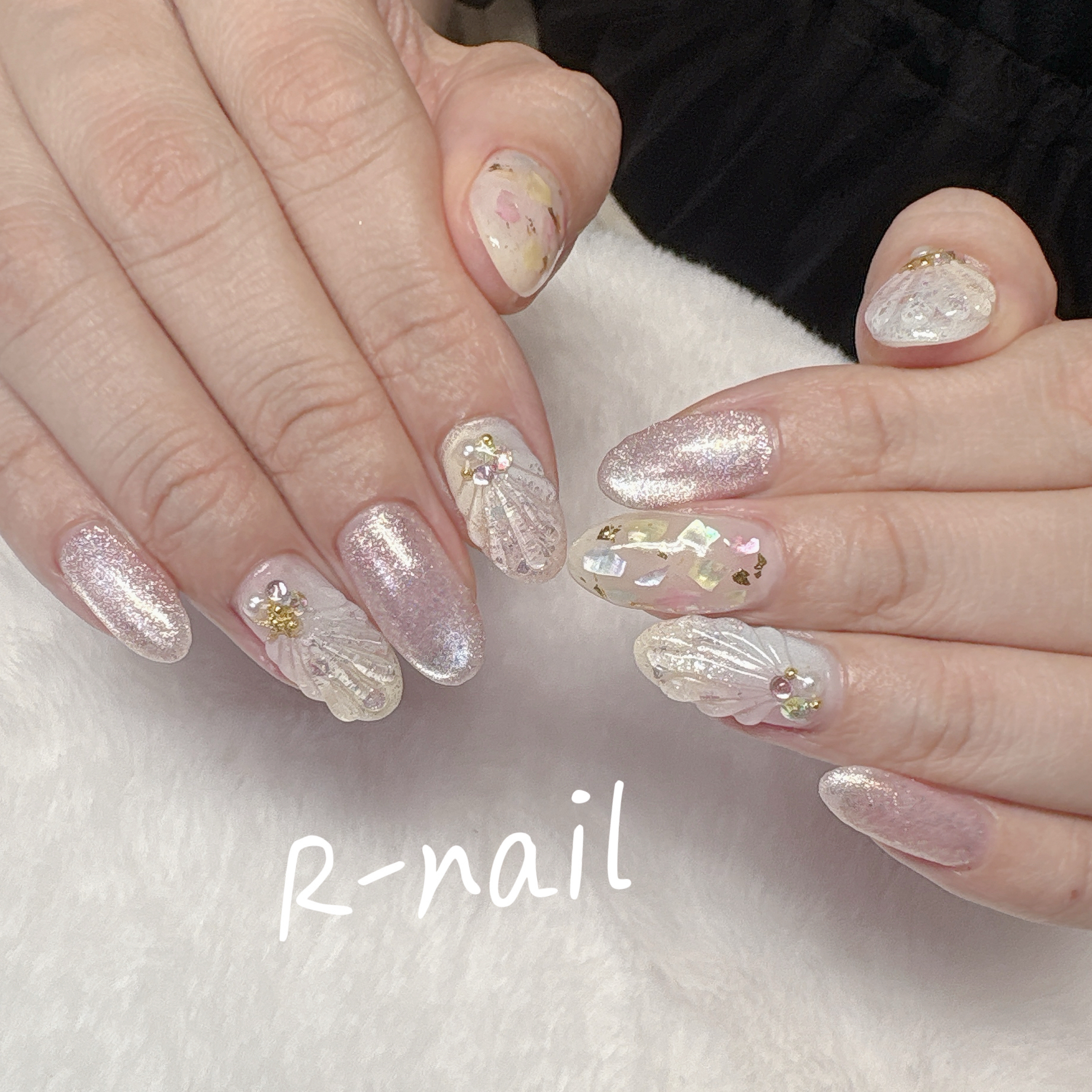 mikanail