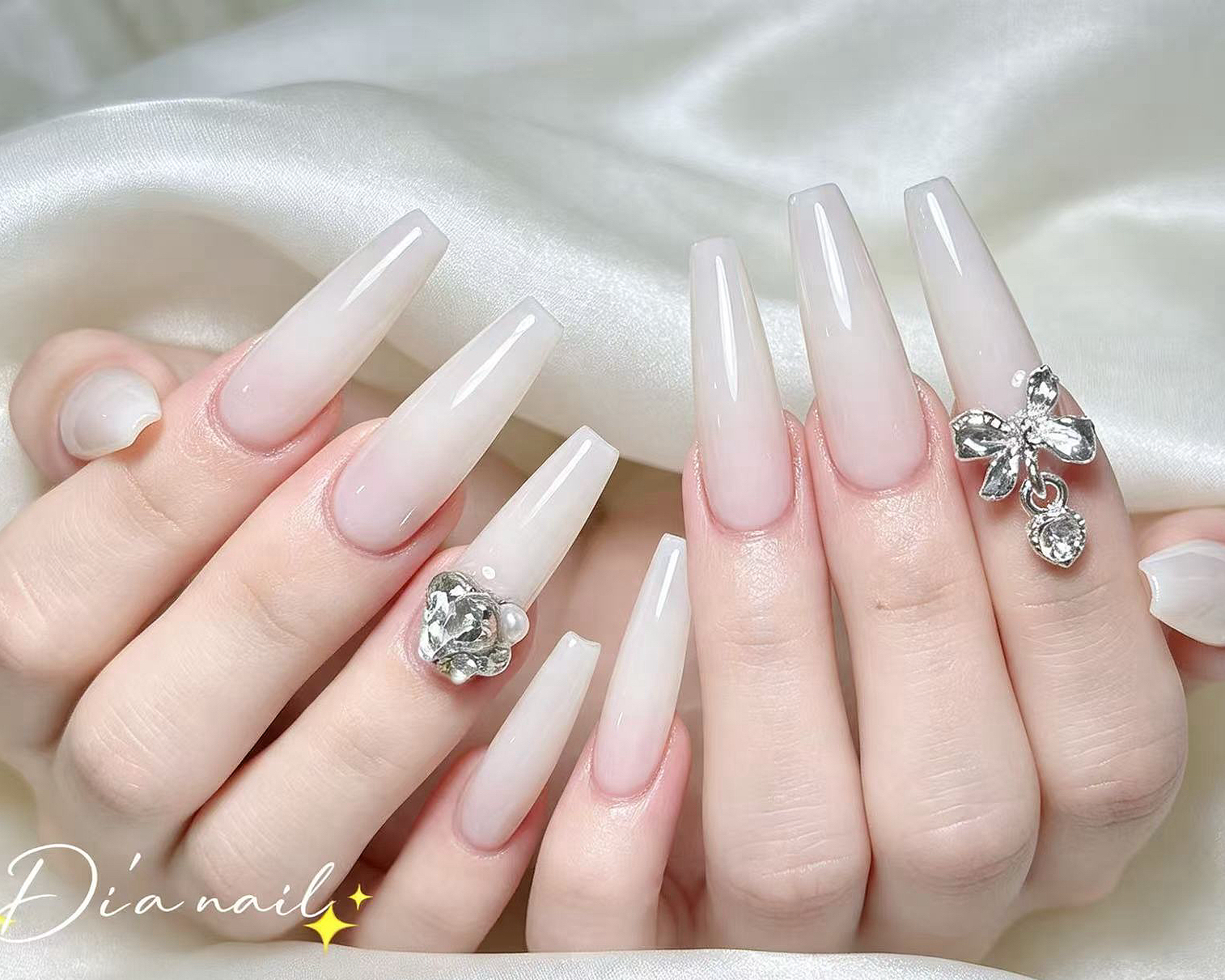 Dia.nail