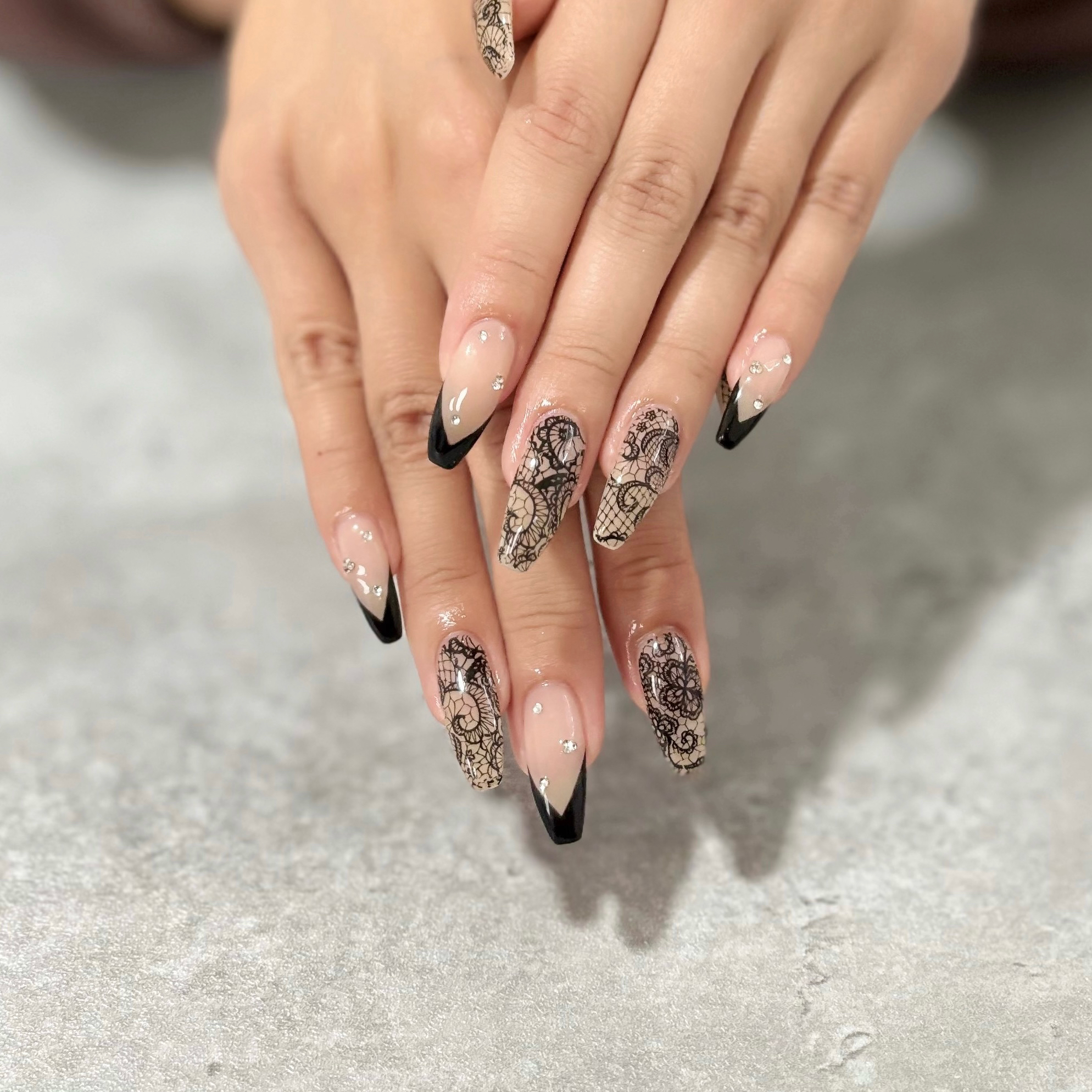 Nailroom_C