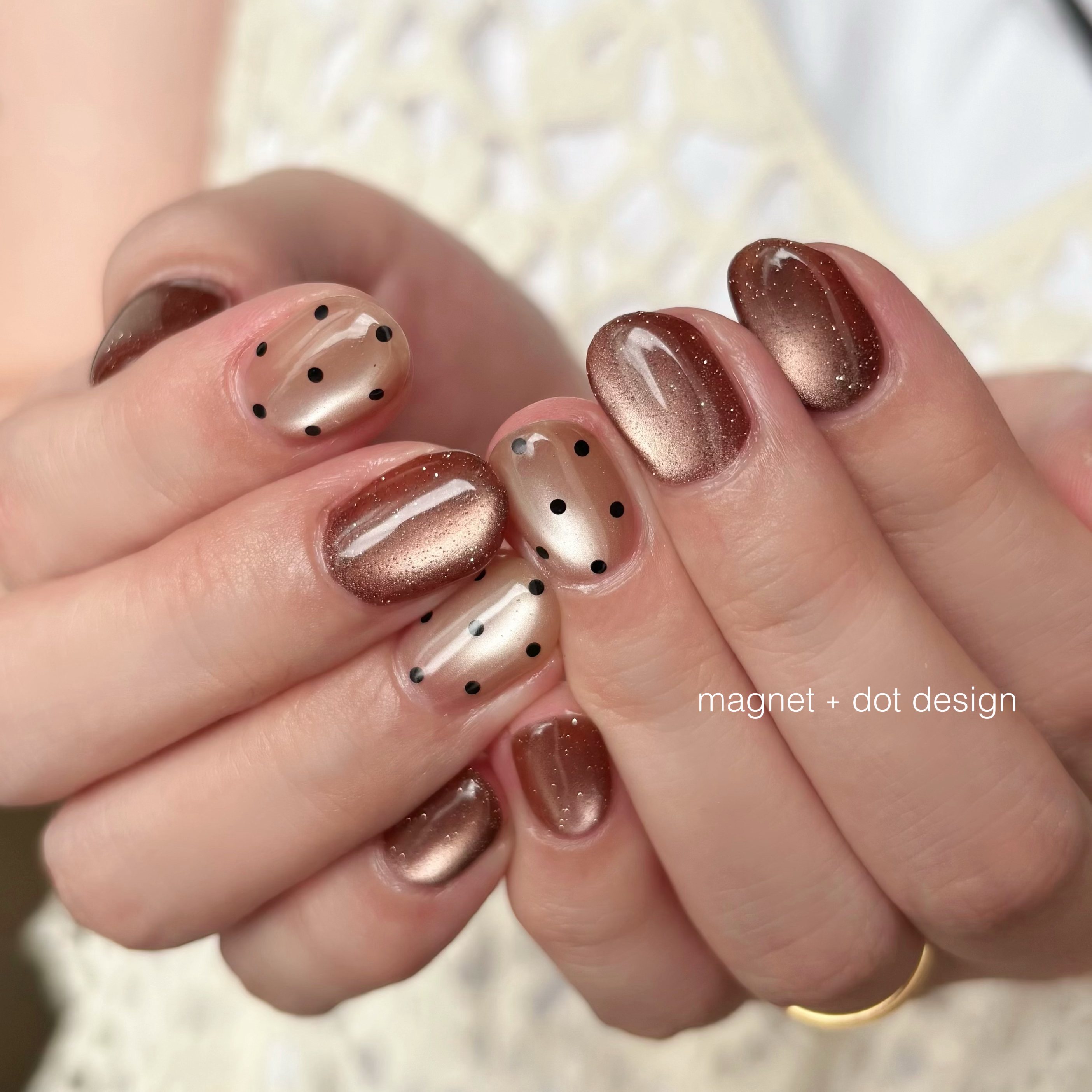 flore__nail