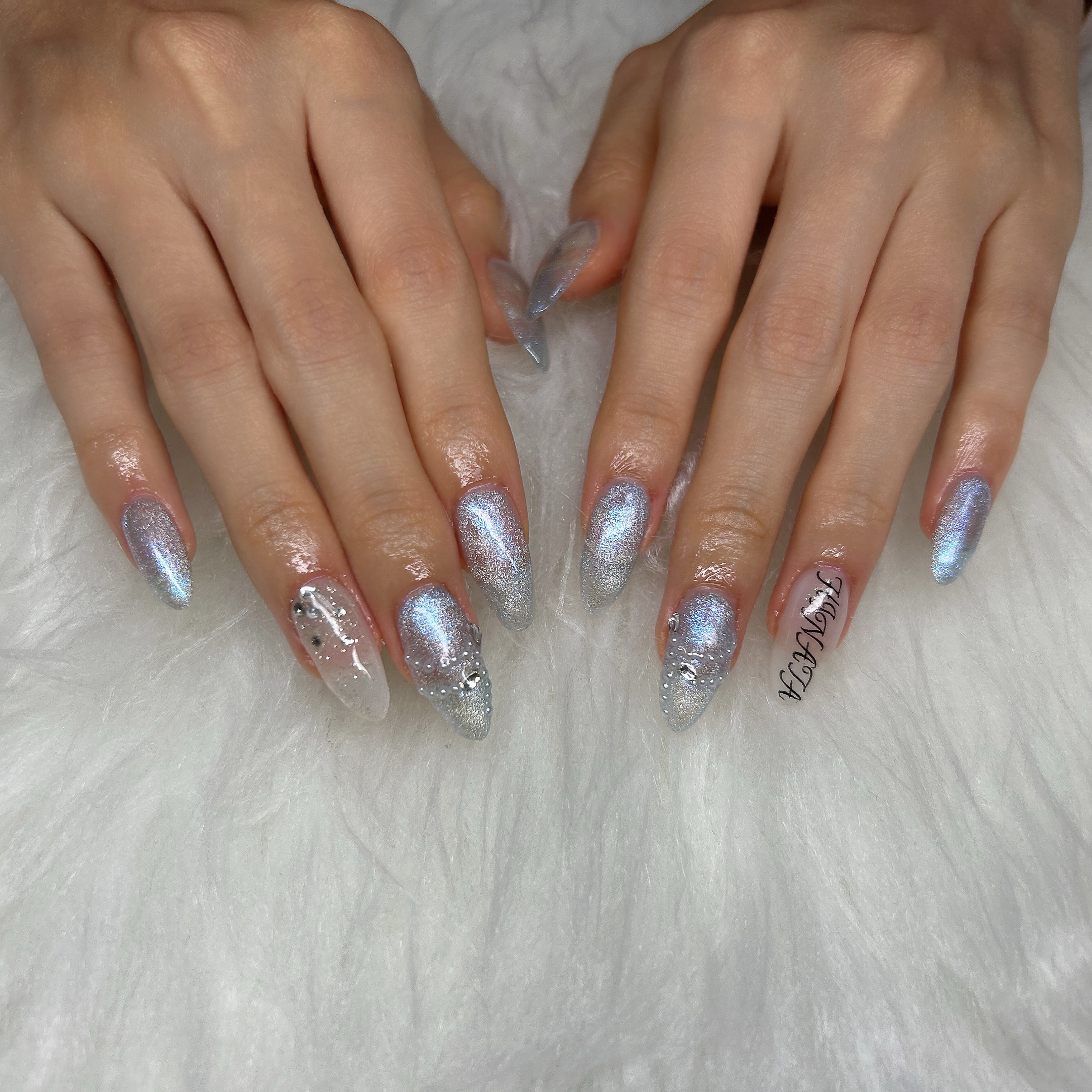 A.anela_nail