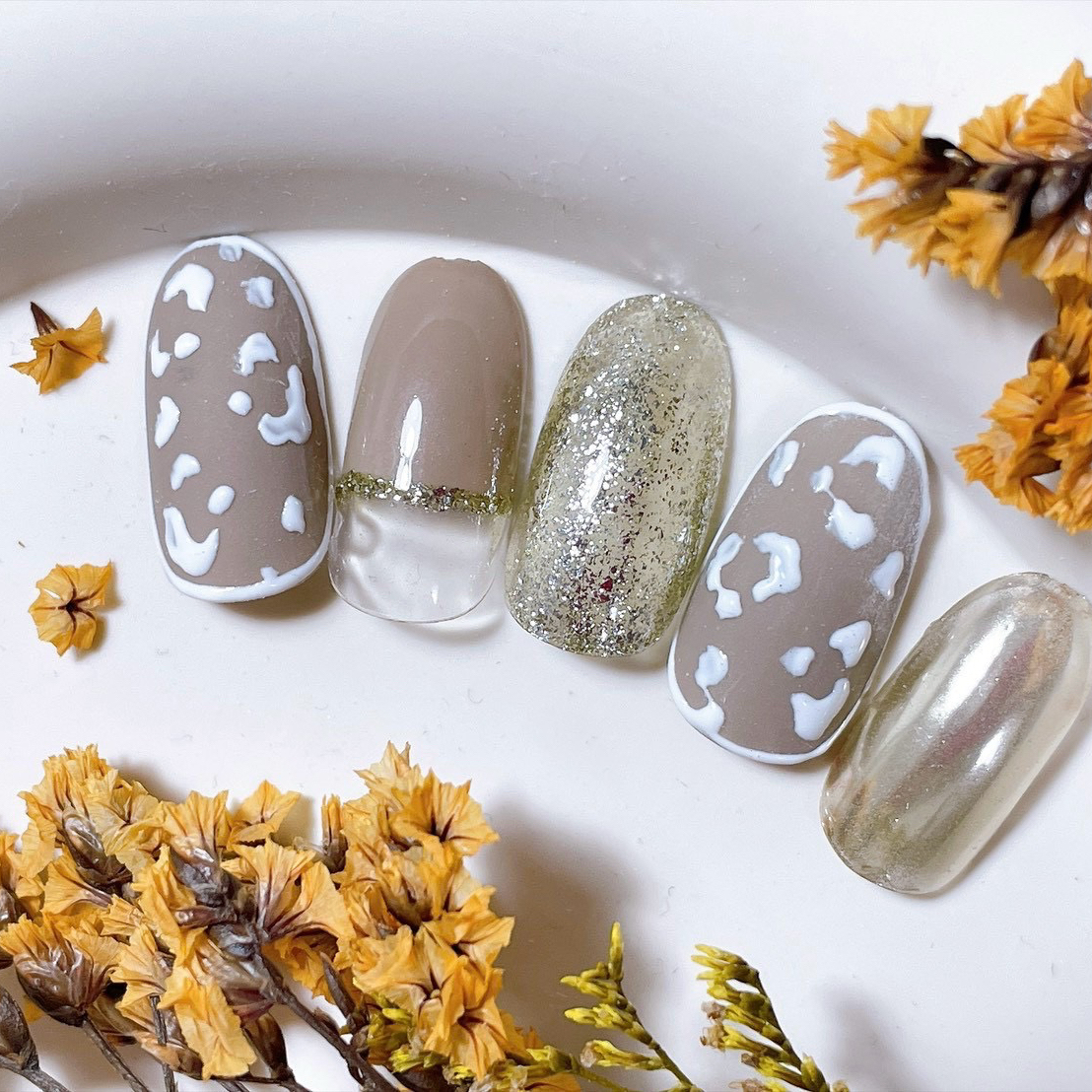 mogu_nail