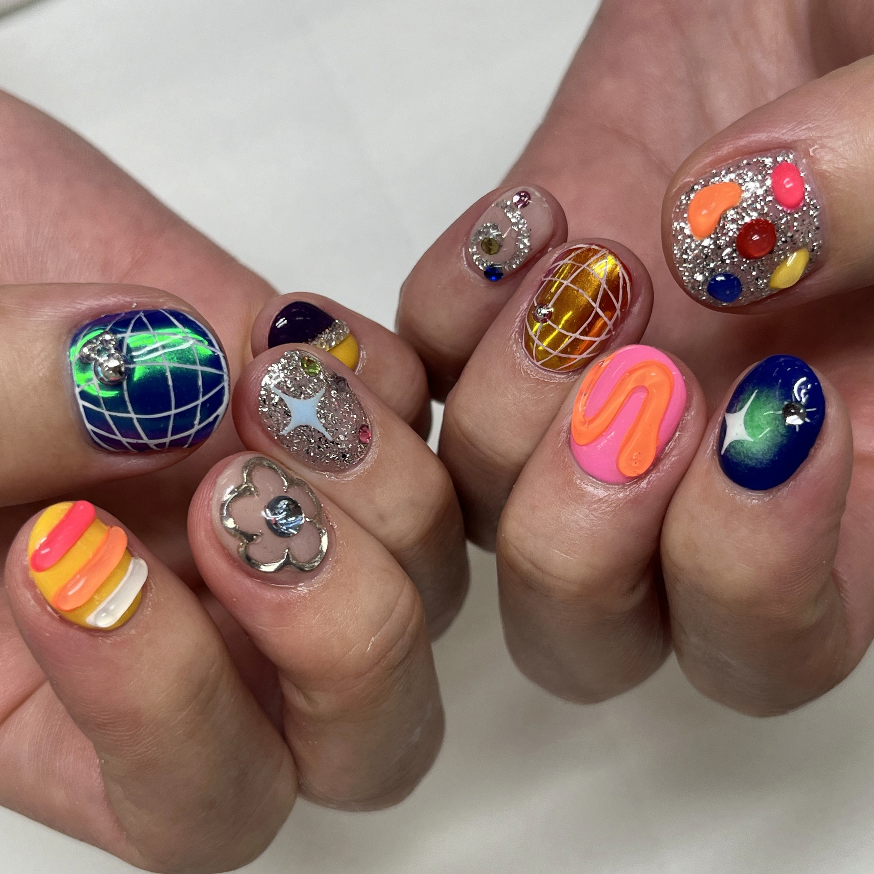 nail_aki