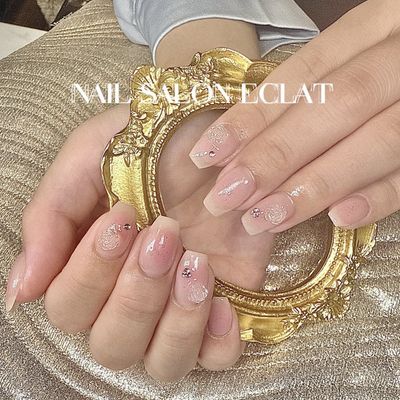 大人気✨️大人かわいいチークネイル✨️