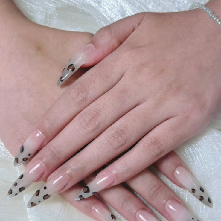 Kiki_beauty_salon
