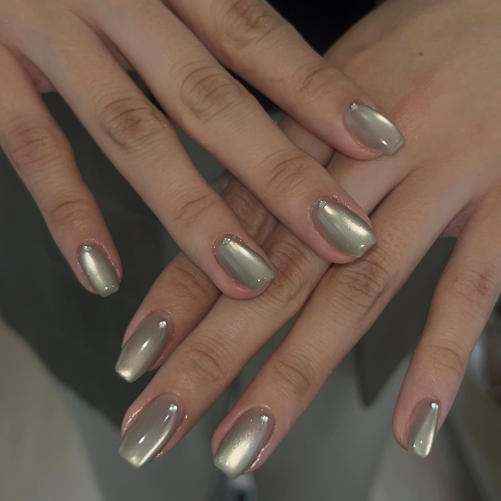 nails_maho