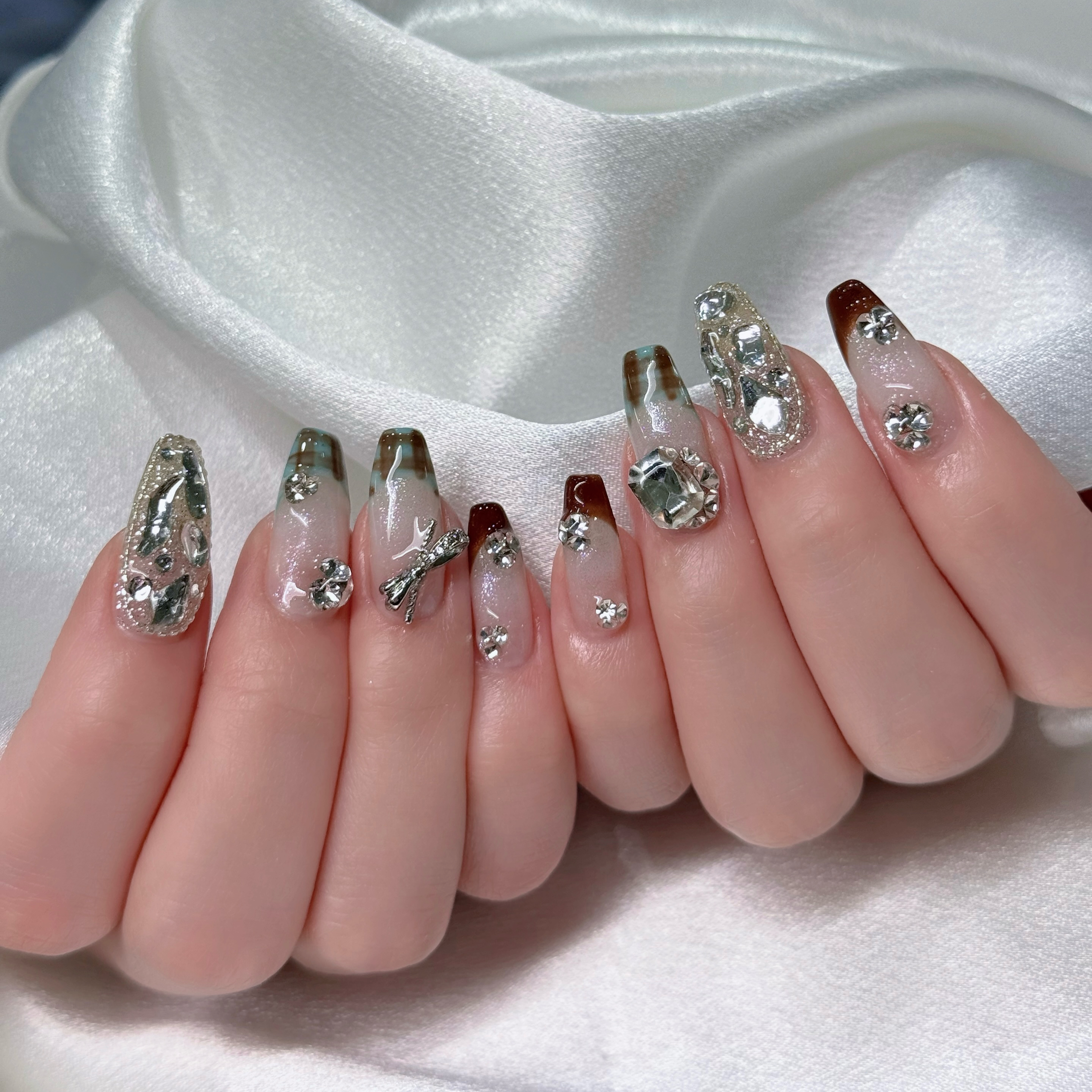 Nails168_