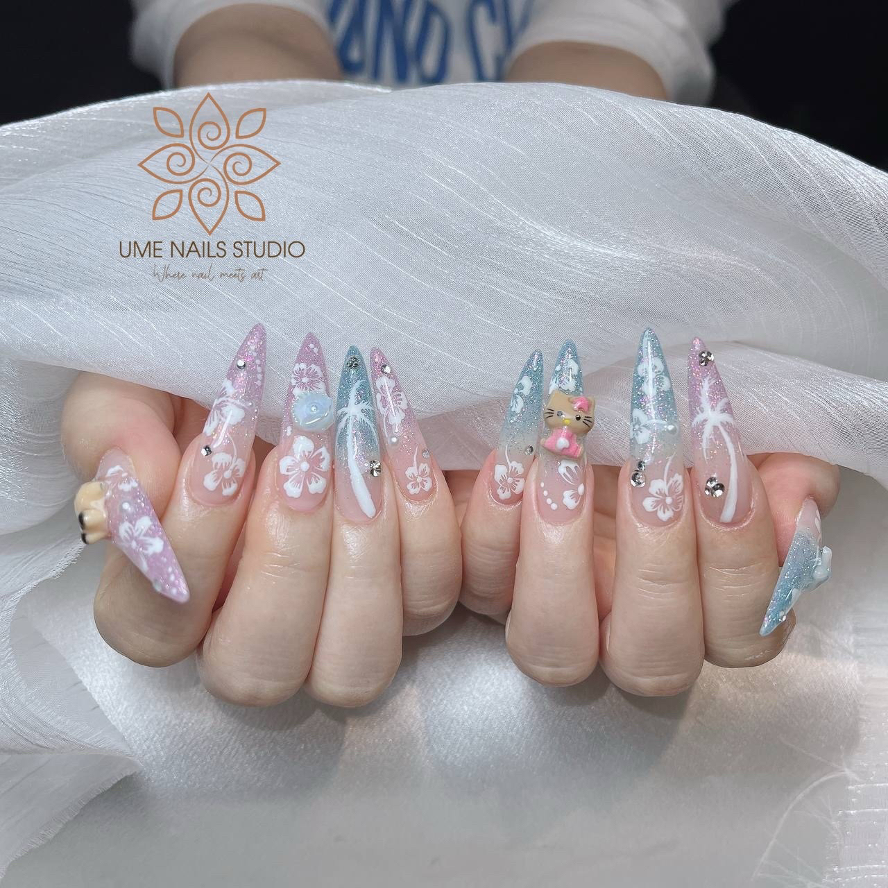 Akina_nail_ume
