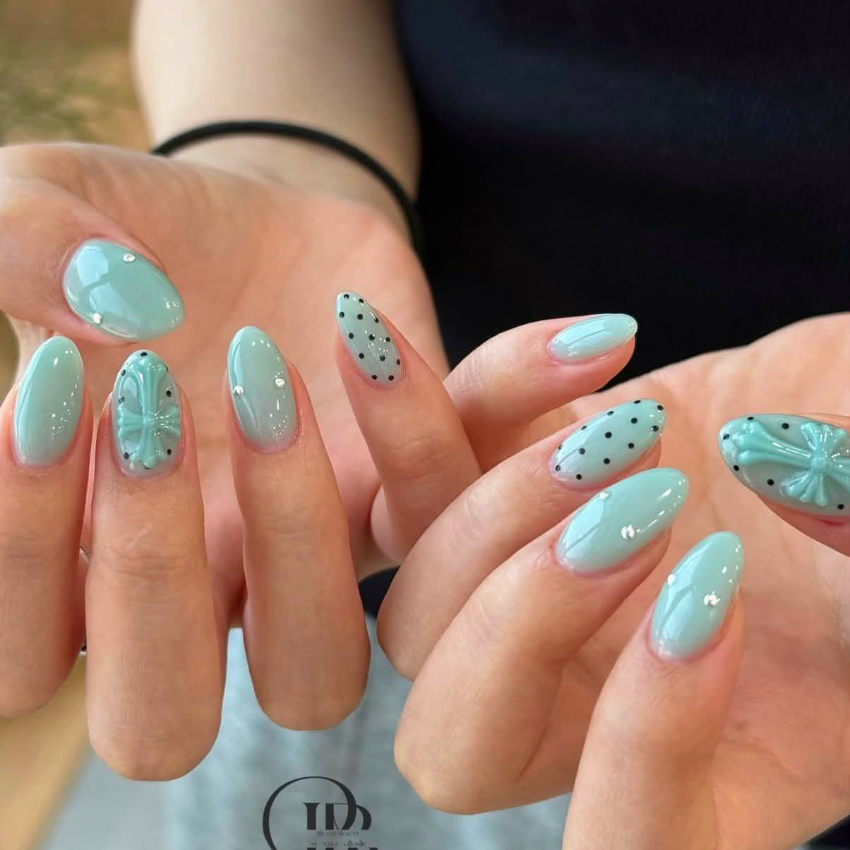 MINN_ANA.CHUO_NAIL