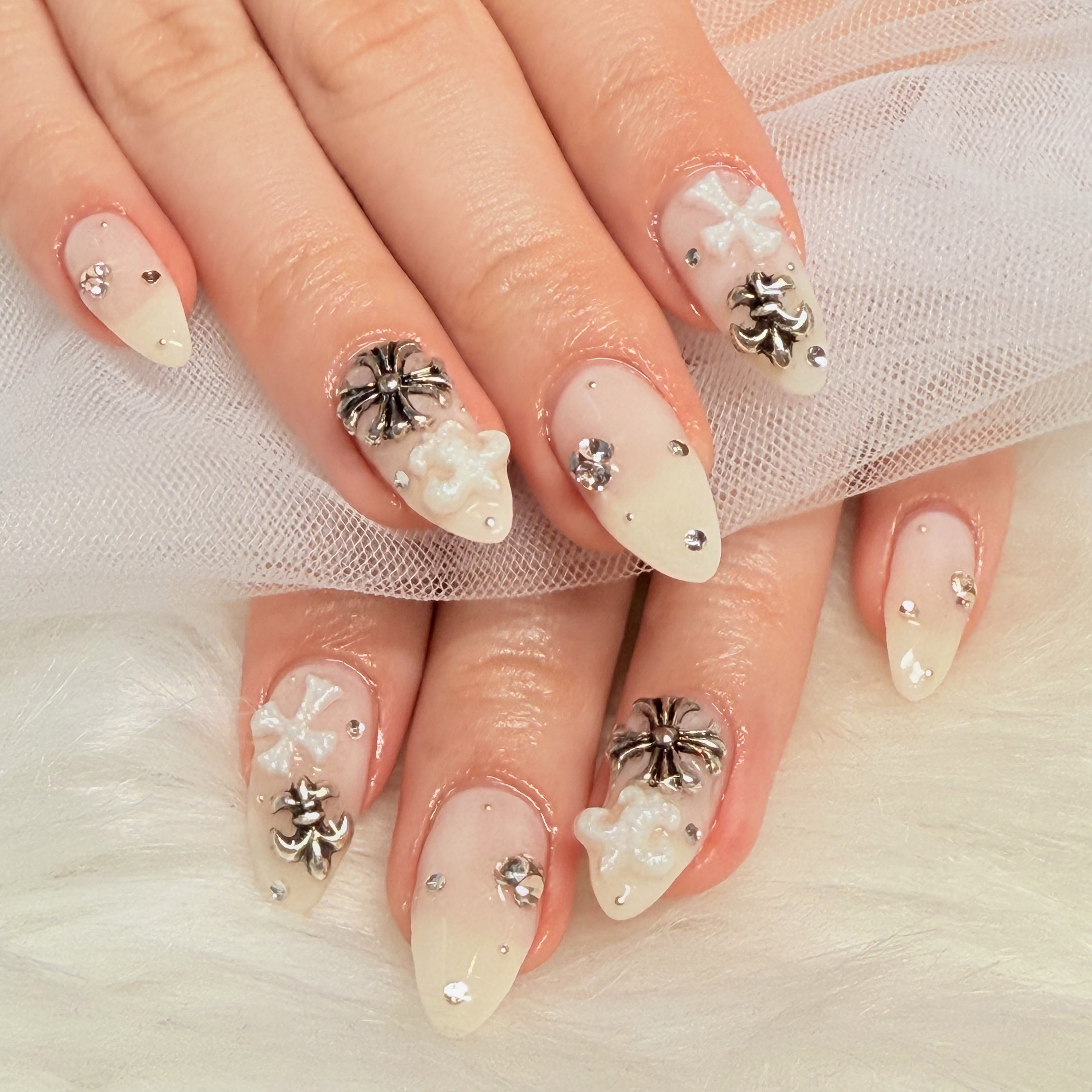 QLEA_nail