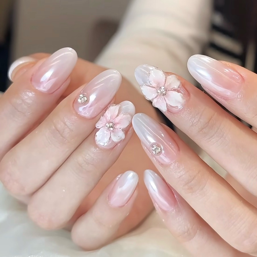 Bymoon_Salon