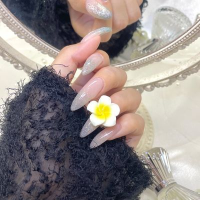 【オフ無】ラメグラデーション‎🤍