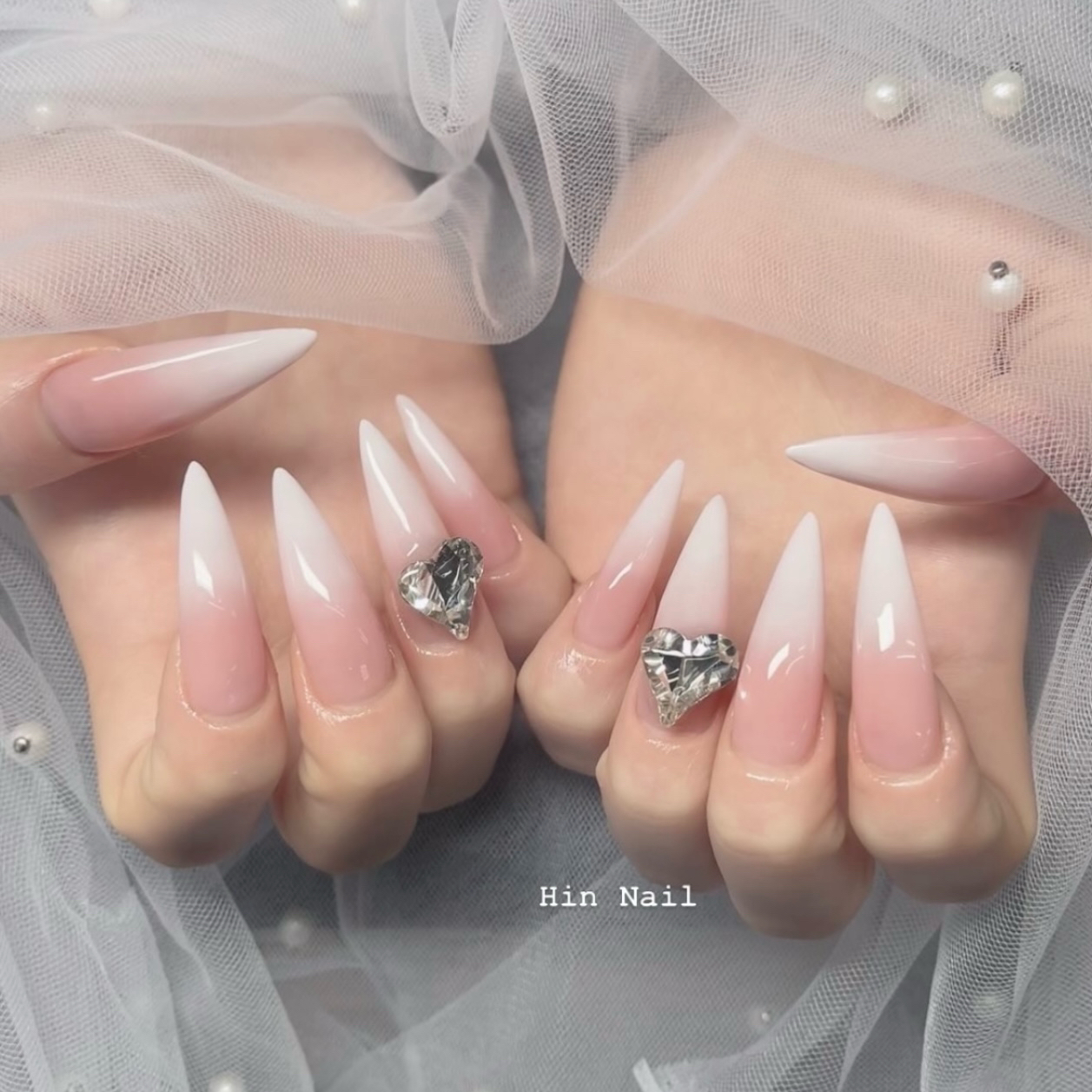 Hin_Nail