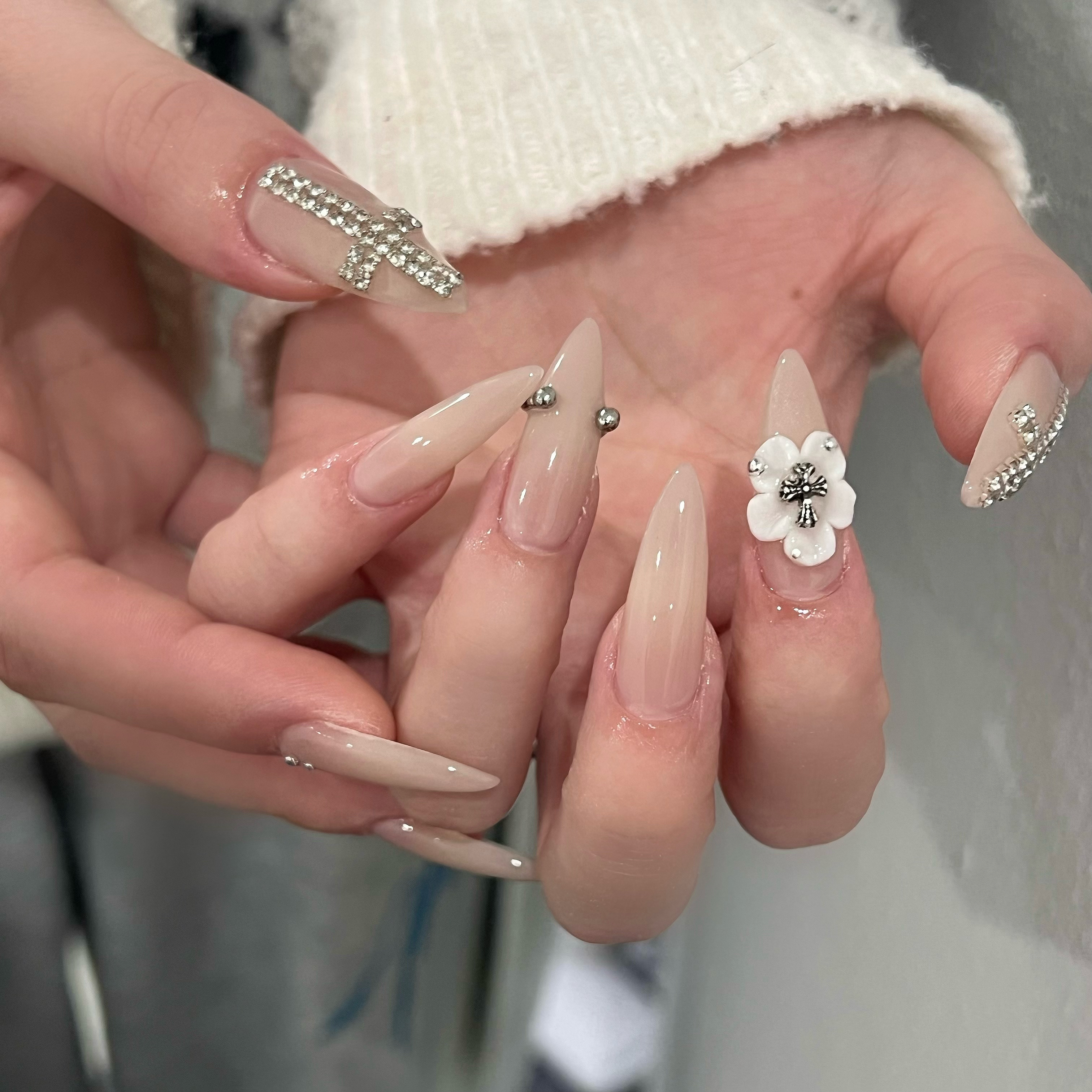 UgirlNailSalon