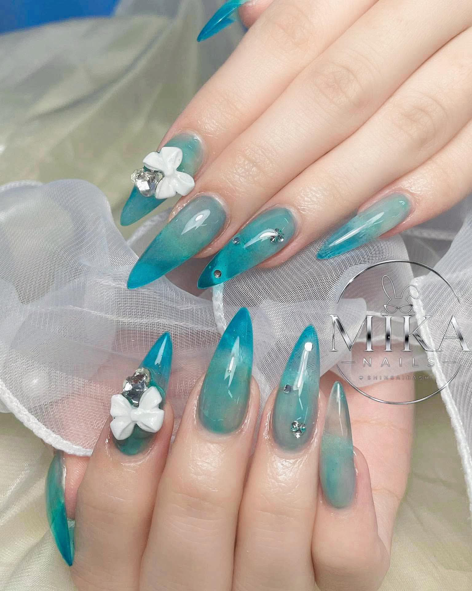 RINA_MIKA_Shinsaibashi