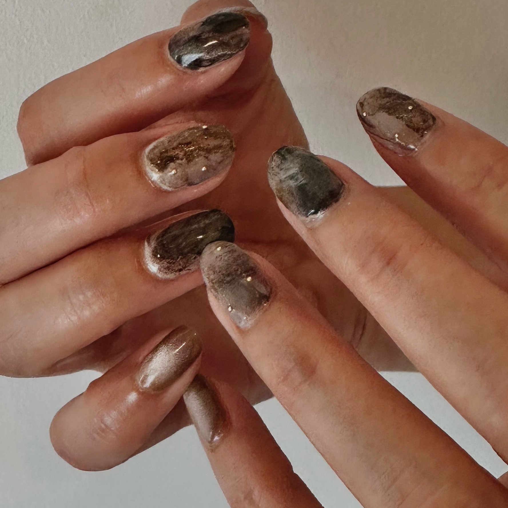 ana_nail