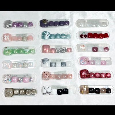 FOOT【トレンド定額アート】8,500円