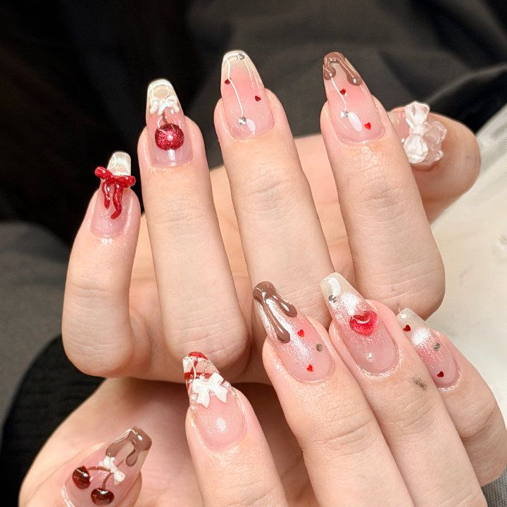 ネイルさん専用 ネイリー（Nailie） - LUNA_Nails