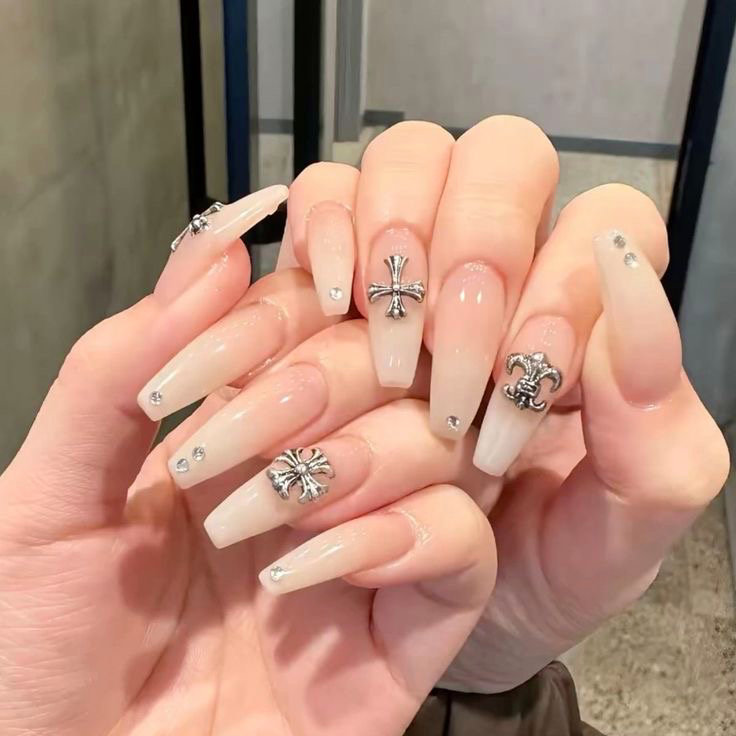 MOMO_Novanail