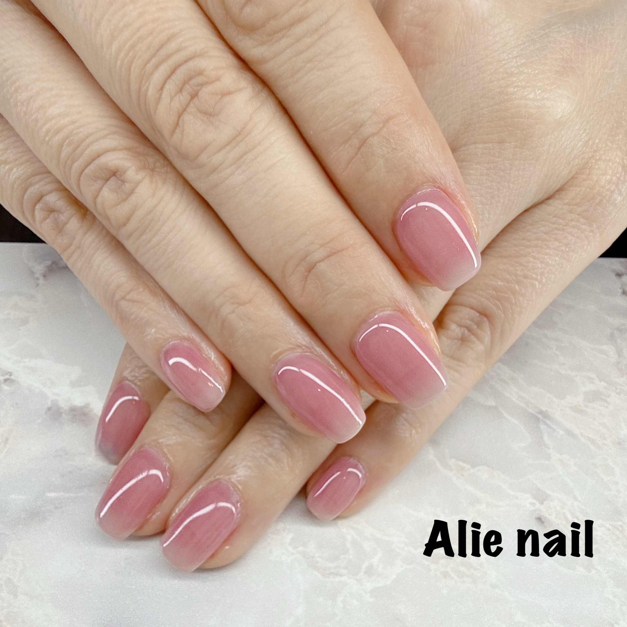 Alie_nail.0822