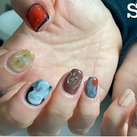 nail_sky