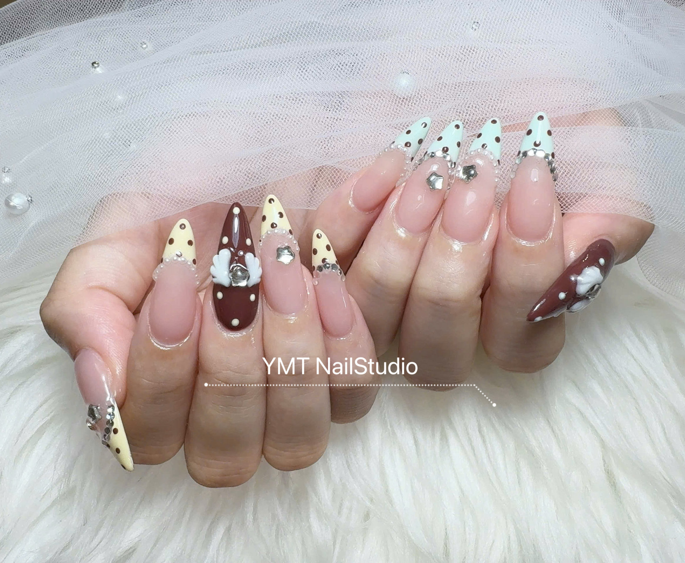 YMT.nailstudio