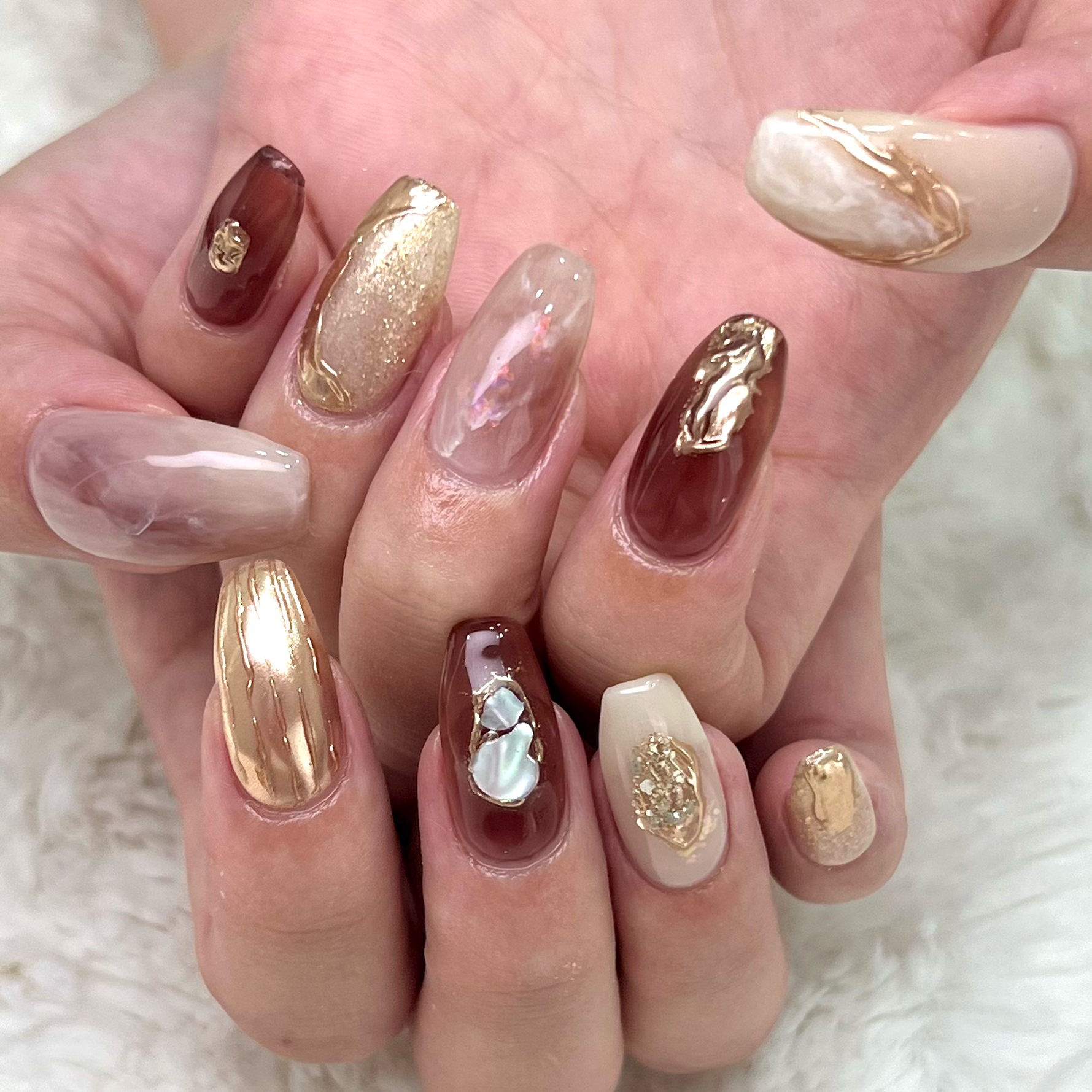 aala_nail