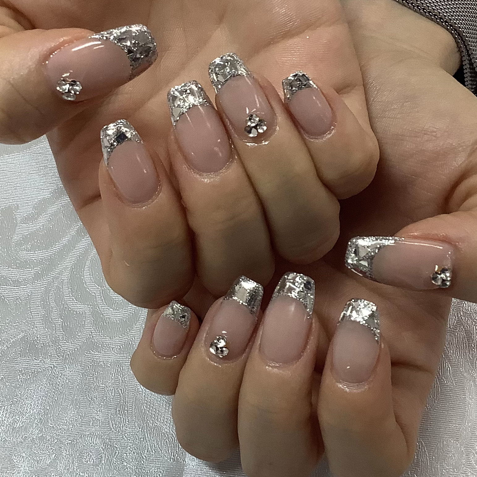 NAIL_4
