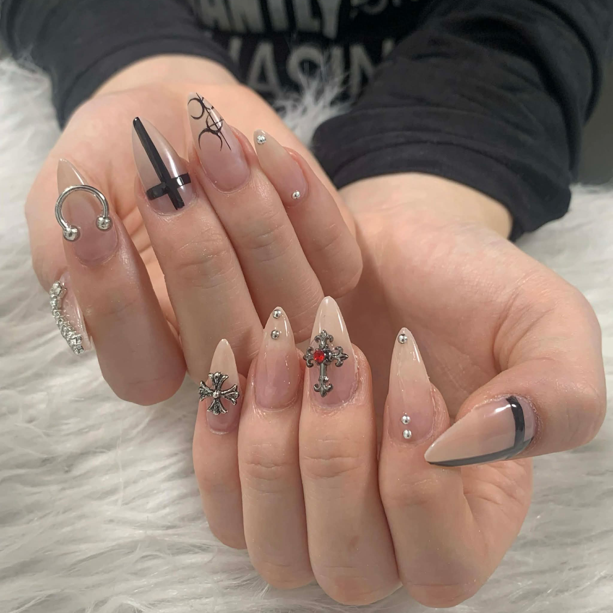 nail_sansan