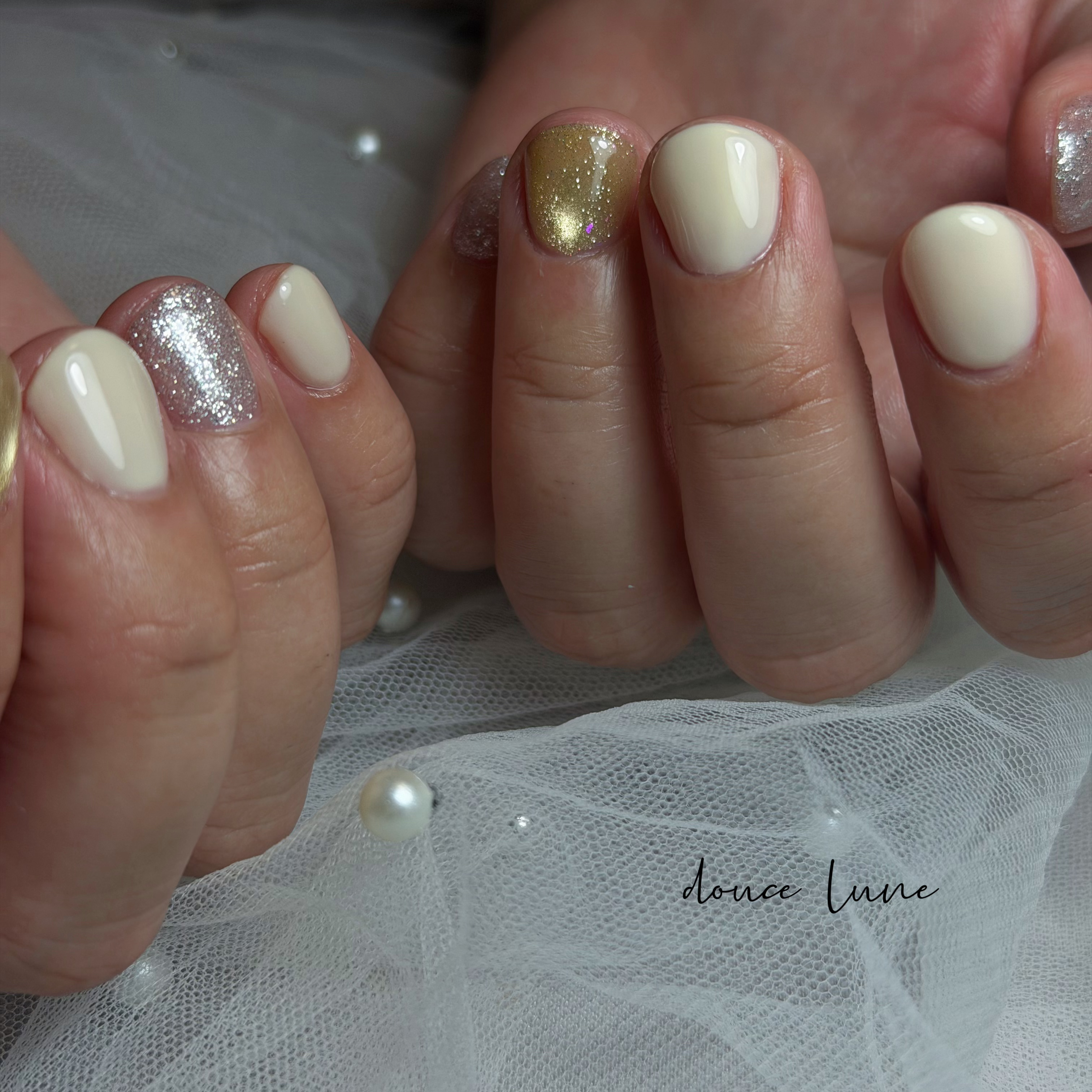 M...nail