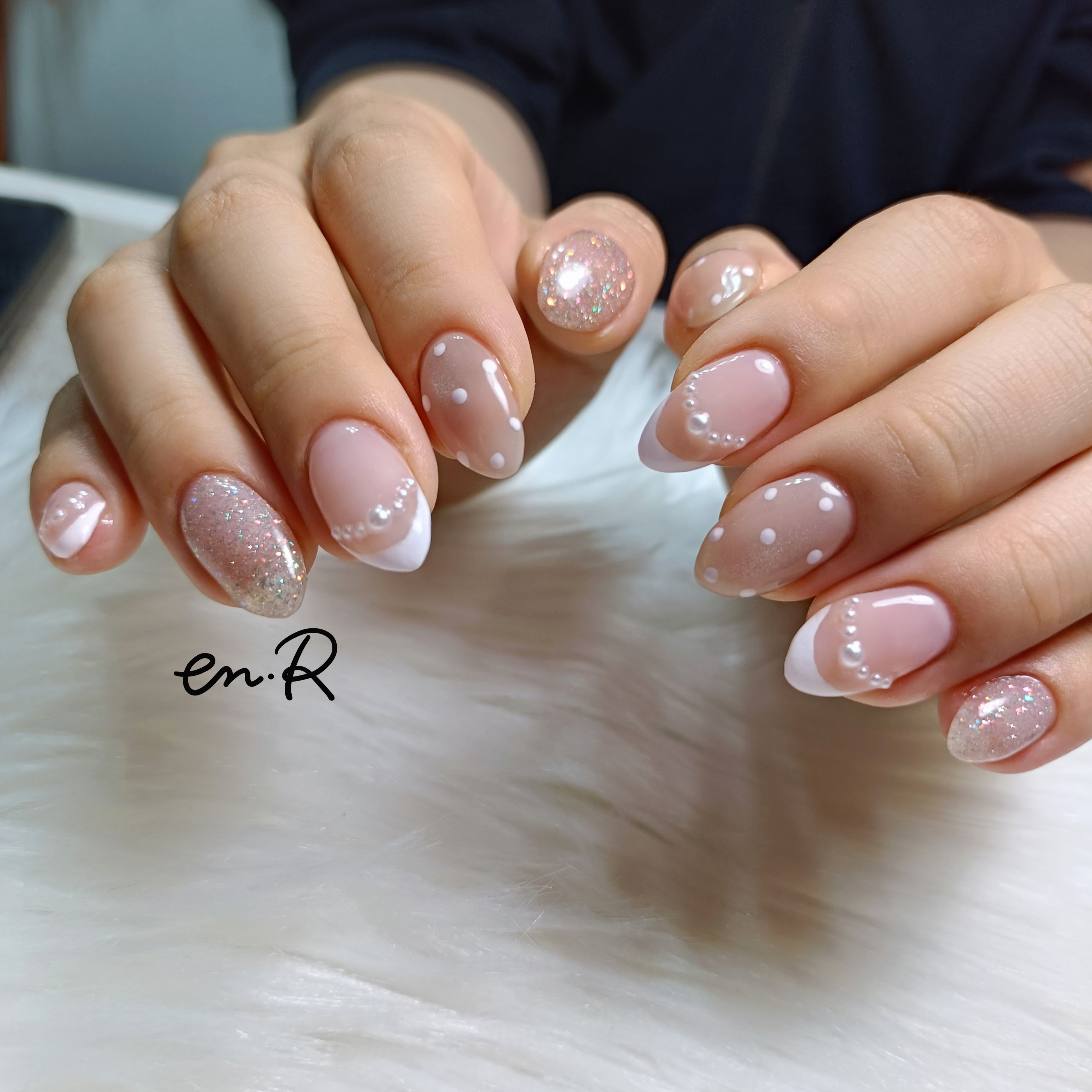 en.R_nail_anko