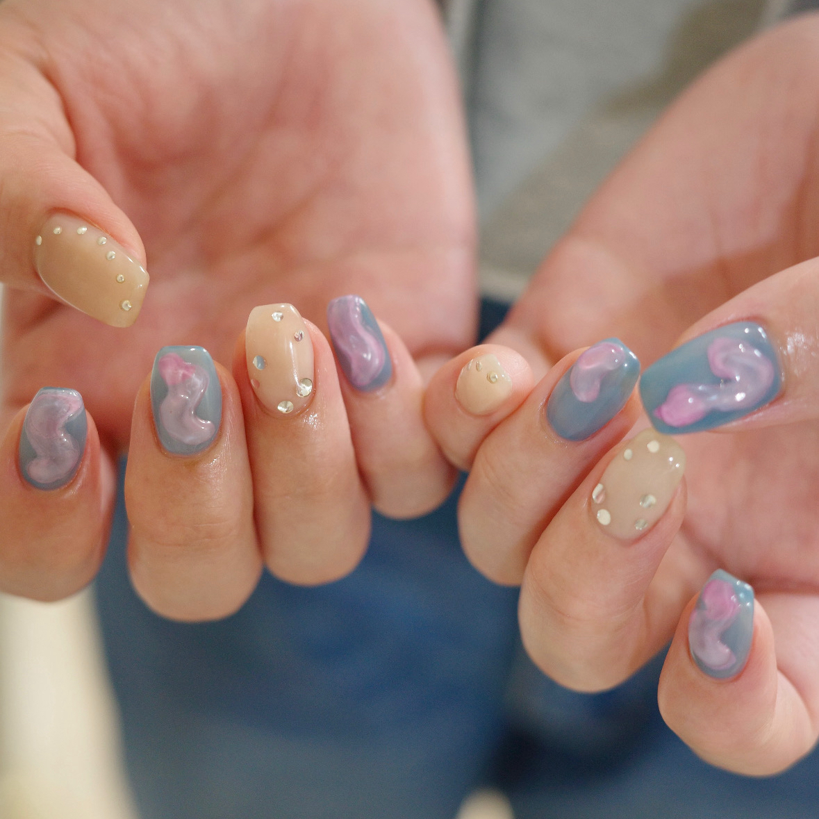 NAILSALON_pointille