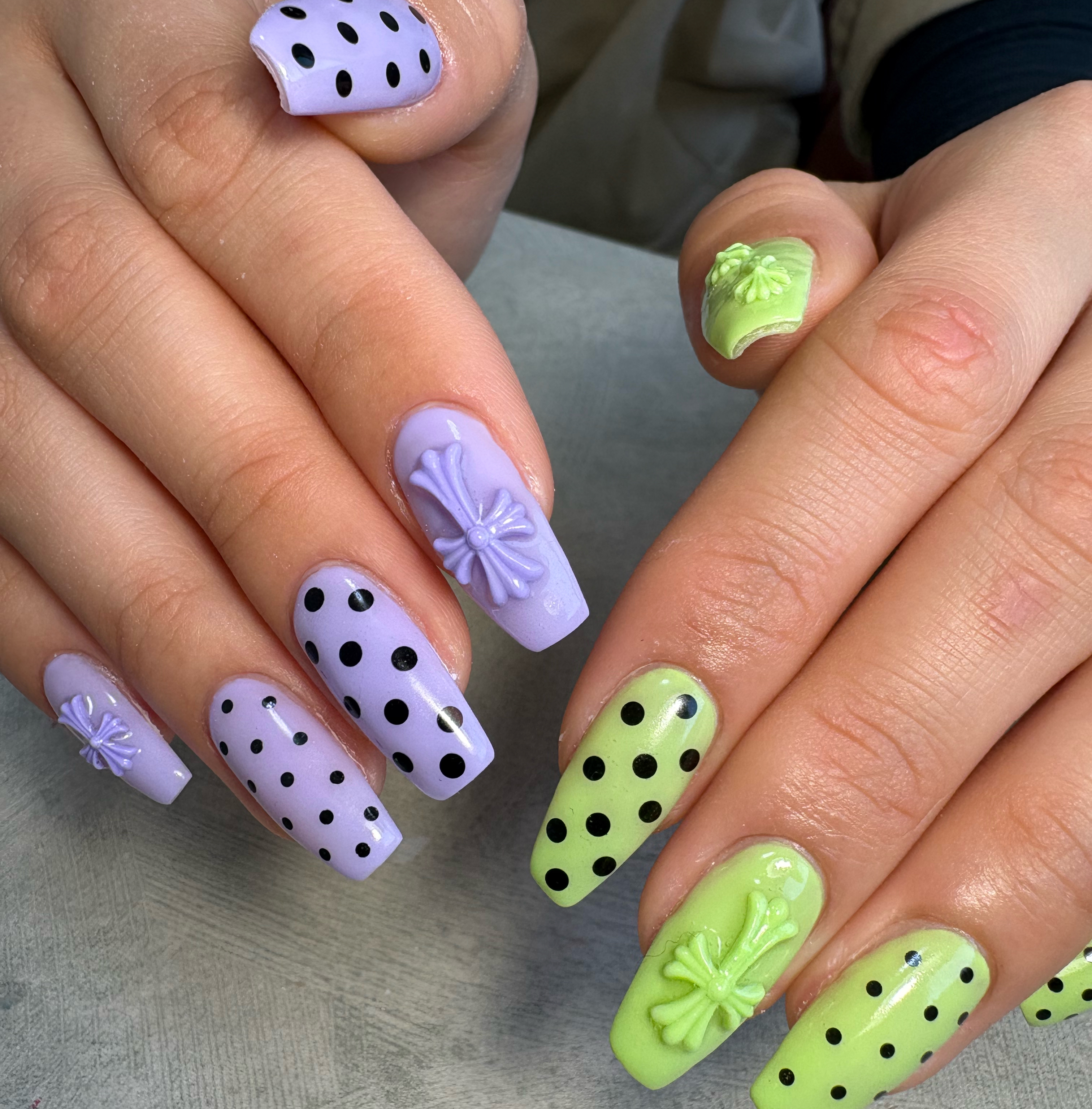 Nail_mejau