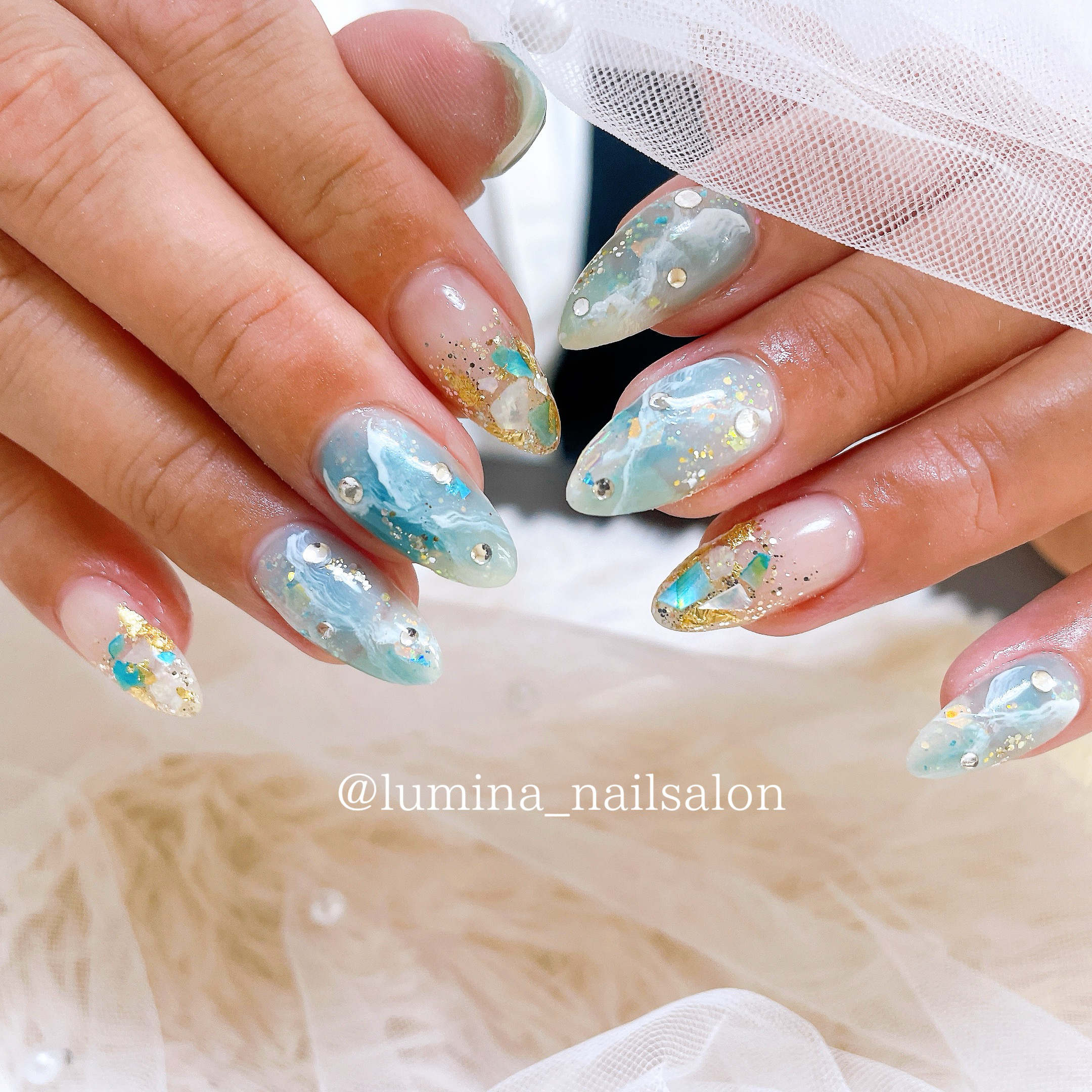 LUMINA_