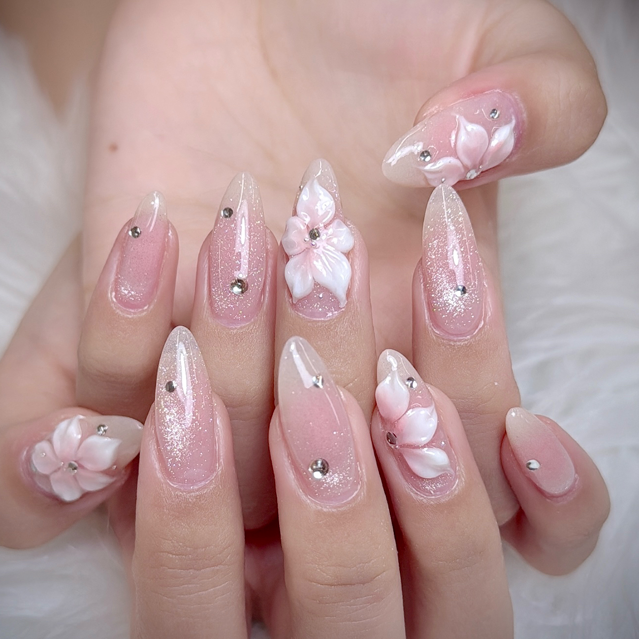 Vp1hue_nail