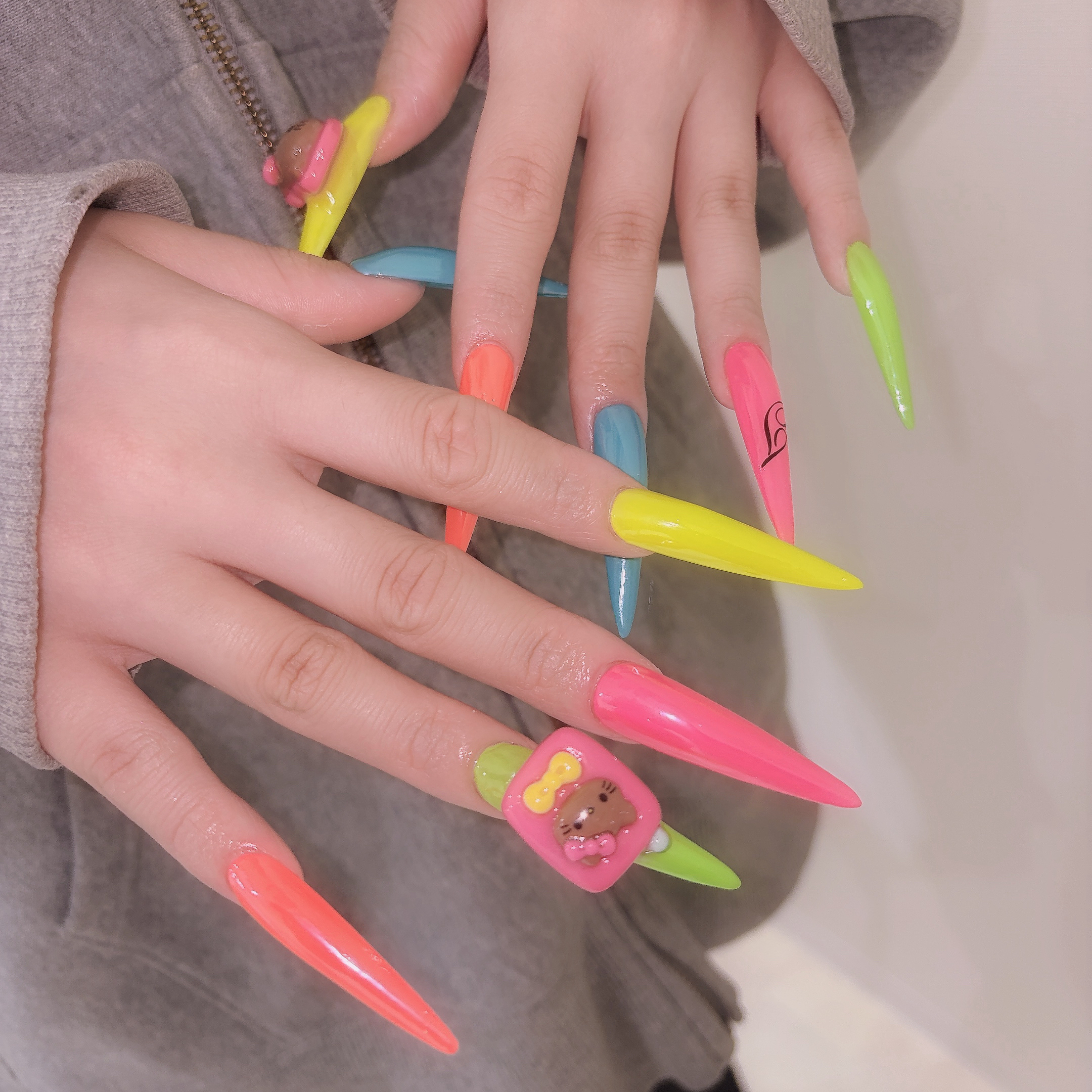 emu_michina