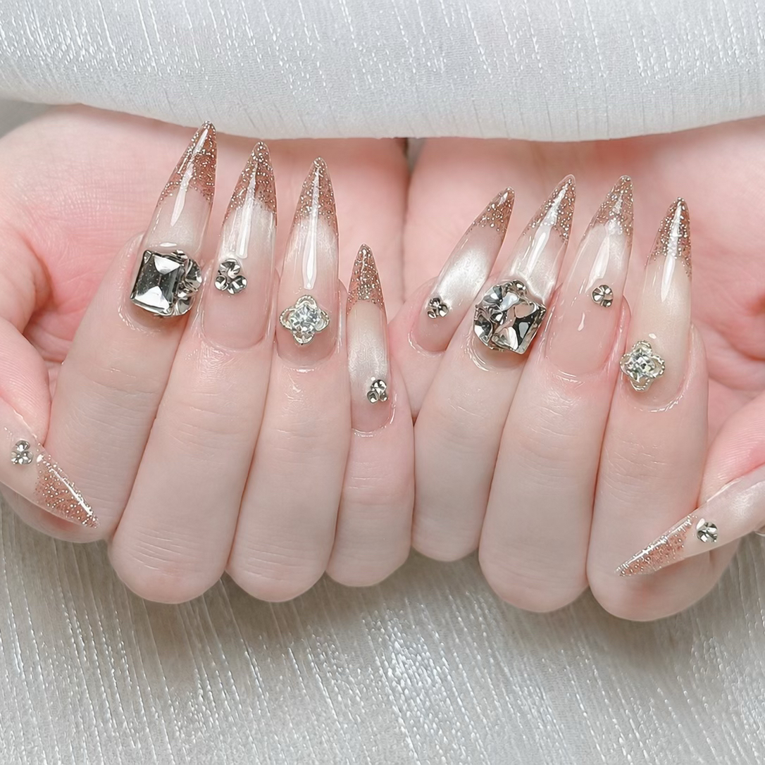 nail.ain